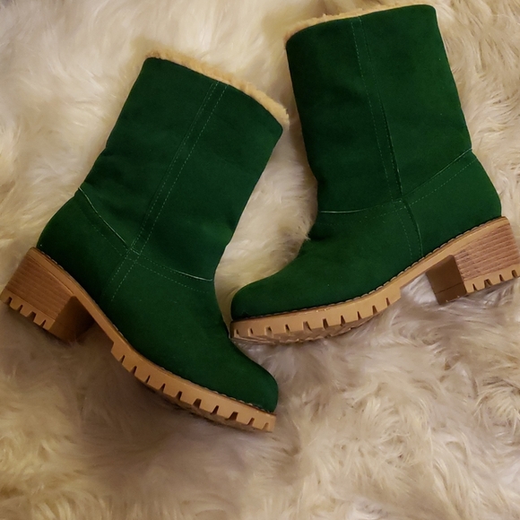 Ankle Boots - Picture 1 of 8